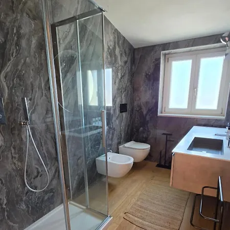 Guest house Ion Luxury